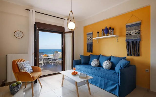 Peach- Sea View Exclusive Maisonette
