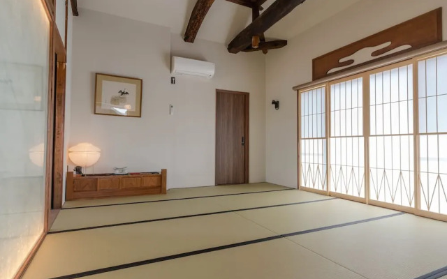 Juhachiro Hanare Yado Ito