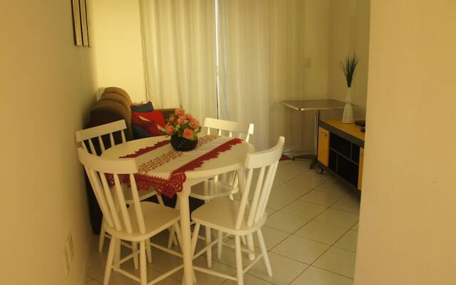 Apto Em Ponta Negra Para 4 Pessoas