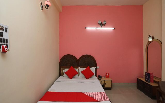 Hotel Rajmahal Inn By OYO Rooms