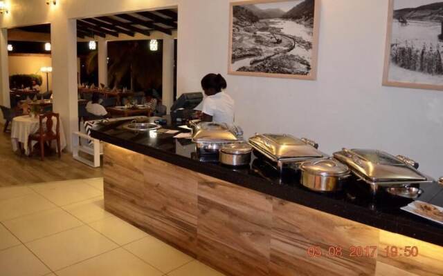Lake Kariba Inns