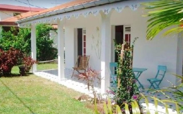 House With 2 Bedrooms in Saint Anne , With Enclosed Garden and Wifi