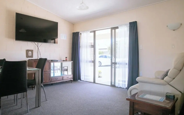 Tuki Tuki Motel