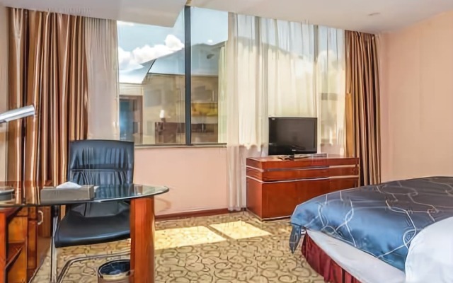 Chonpines Hotels·Anshun Taixiang Baili