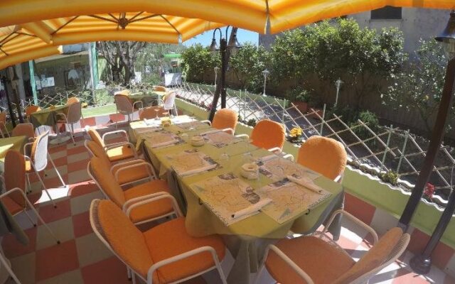 hotel la rondinella