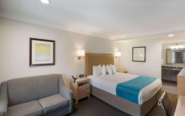 Best Western Woodland Hills Inn