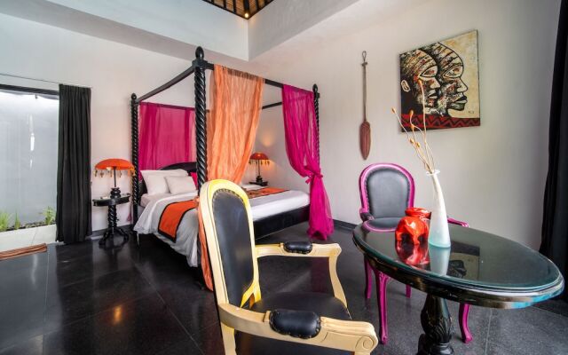 Serene 4br Seminyak Villa with Tropical