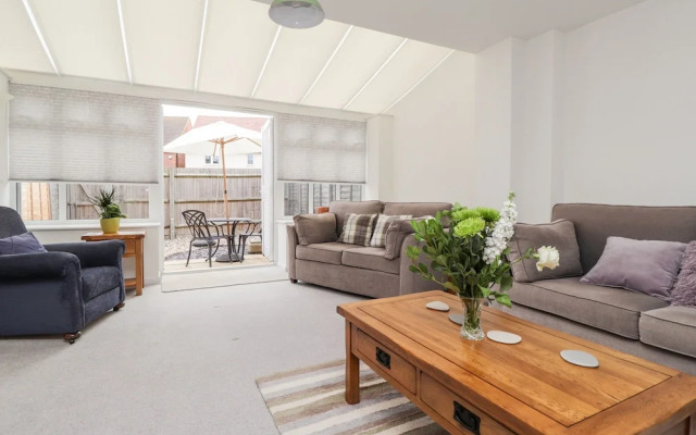 60 Galley Hill View