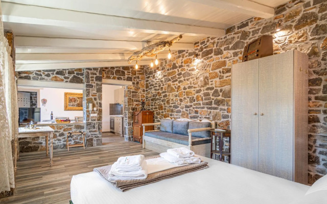 Perachori Boutique Studios in square