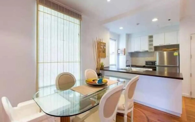 Baan San Ploen Condominium by Renvio