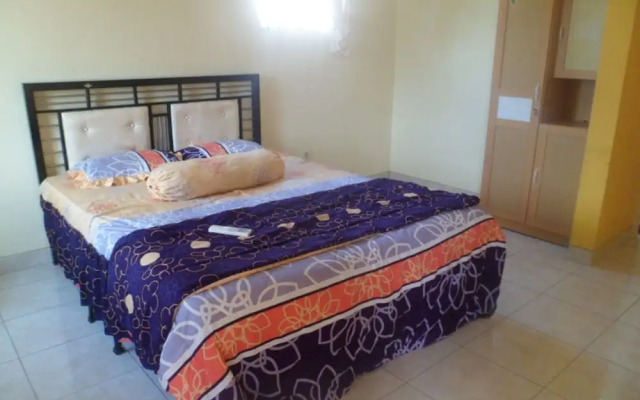 Villa Kota Bunga Lavender