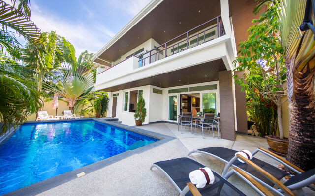 PARADISE Pool Villa Pattaya in Tropicana Village