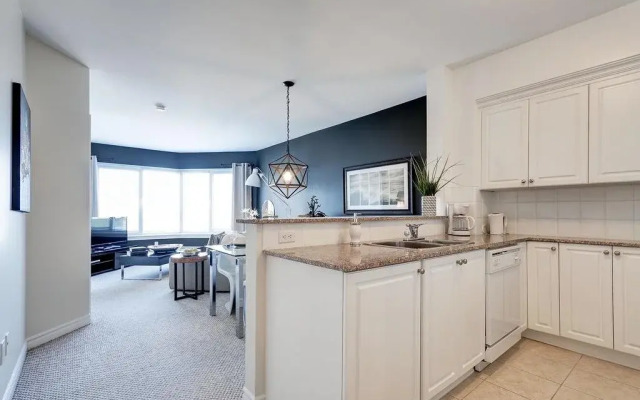 Corporate Stays 50 Laurier Apartment