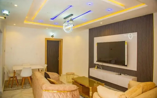 Lavish Apartment
