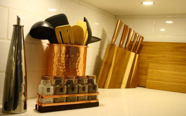 L'Austin Rêve by Revelstoke Vacations