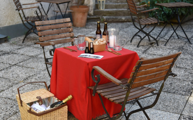 Hotel Krone 1512