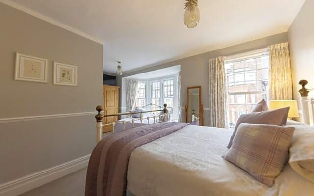 Albury House