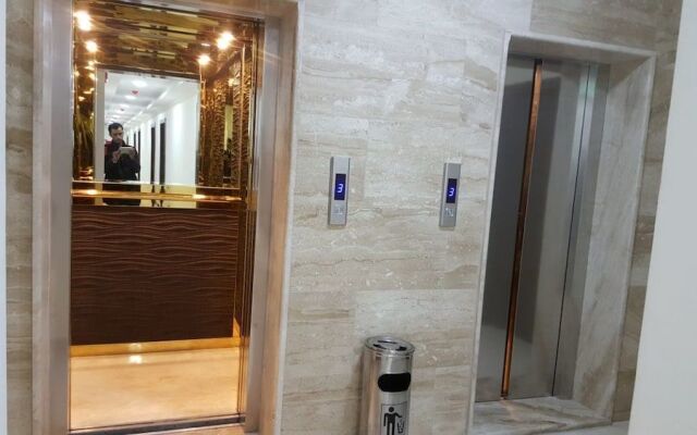 Jordan Flower Hotel