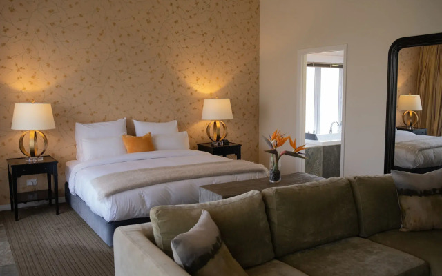 Woodhouse Mountain Lodge