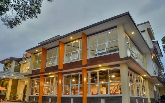 ZEN Rooms near Airport Bandung