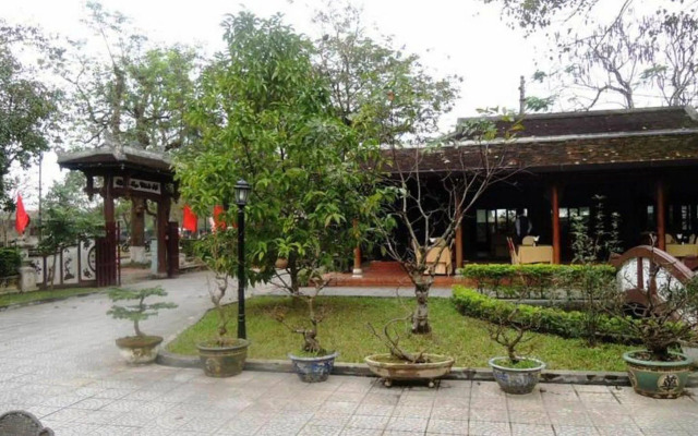 Thanh Noi Hotel