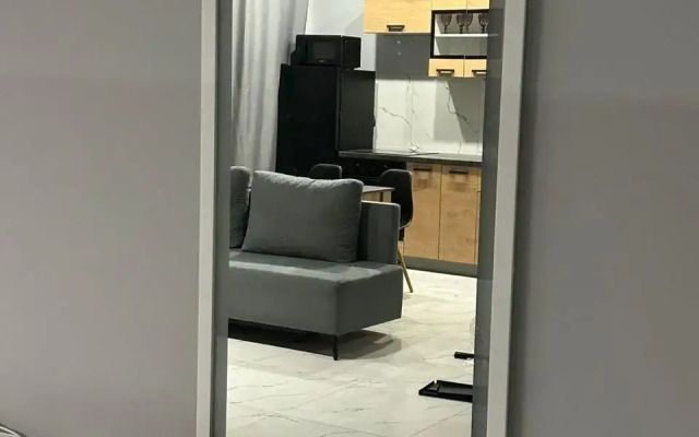 Apartments on the 3rd Lane, 94G