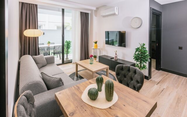 Ella Suites Hotel