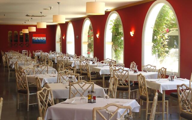 Hotel 4R Gran Europe