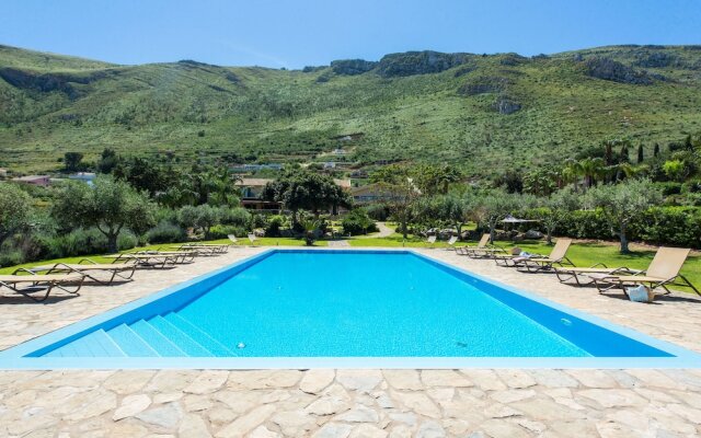 L'Ulivo Blu Apartments by Wonderful Italy