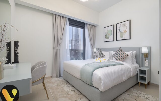 Vogue Downtown - Act 1 Act 2