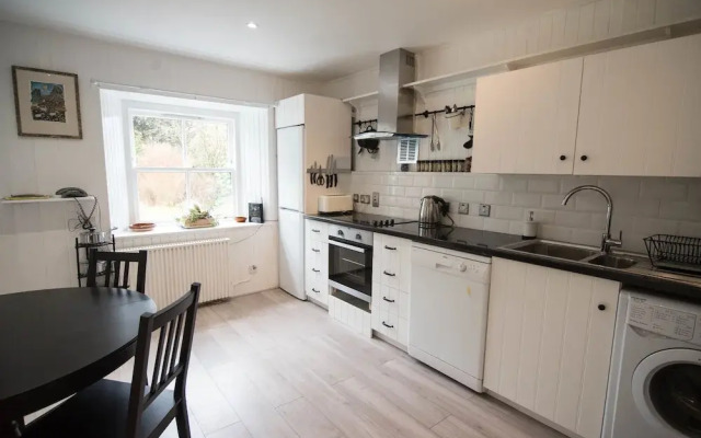 Blaran Cottage