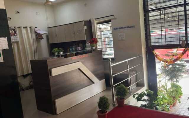 iROOMZ The Grand Lodge