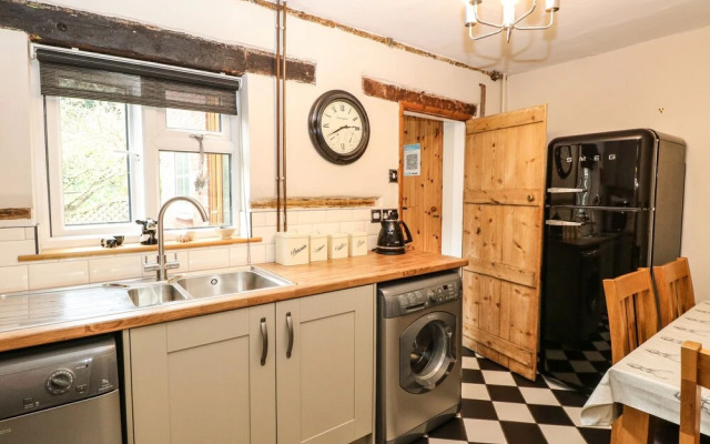Valentine Cottage