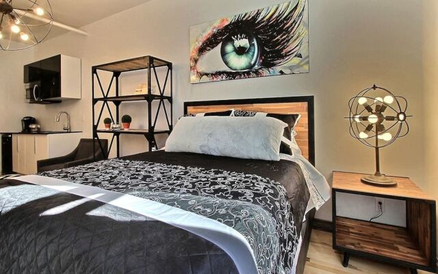 Destination Stays Downtown Quebec City