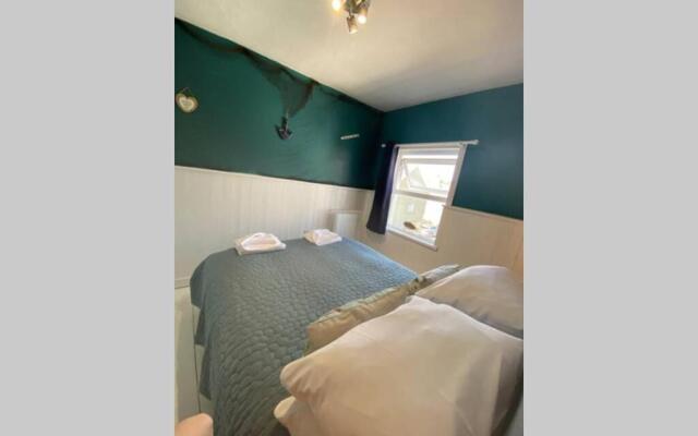 Seagulls Rest Marine Themed Seaview Apartment