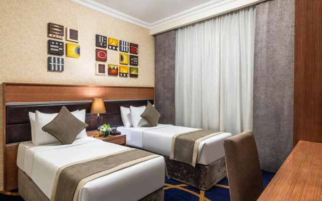 Golden Tulip Al Shakreen - Image 4