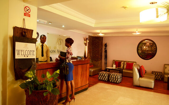 Hotel Bon Voyage