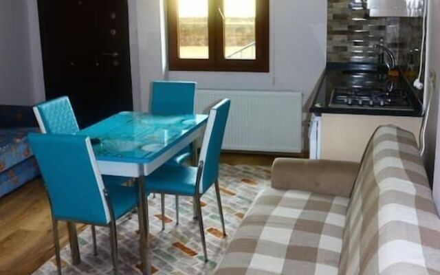Koroglu Apart