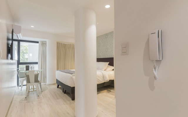 Primera Parada Lofts by Wynwood-House