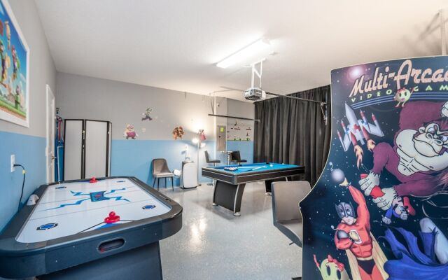 9 Bedroom Champions Gate Resort