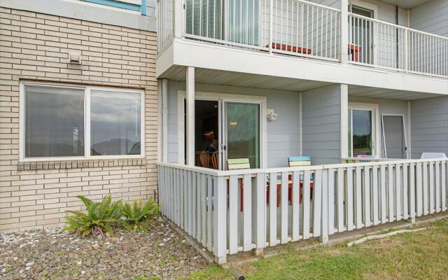 Windjammer Condos