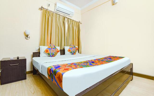 Fabhotel Dovers Inn