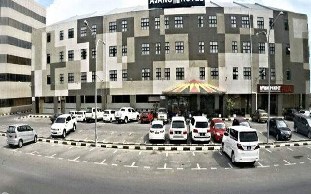 Ajang Hotel