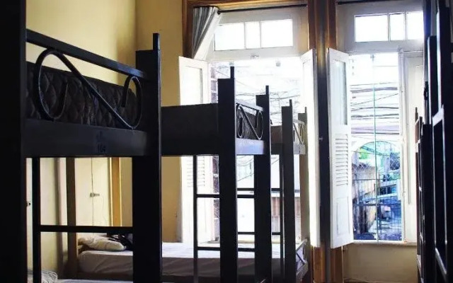 Semear Hostel
