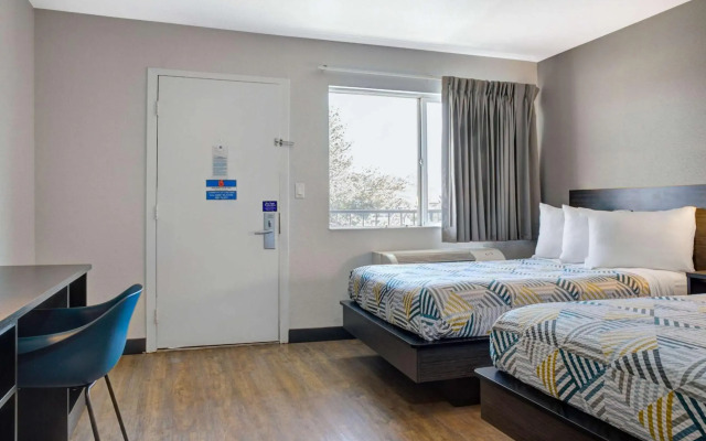 Motel 6 Carson City, NV