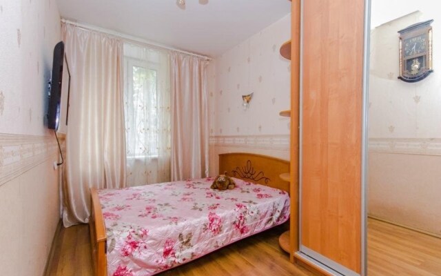 VyDoma House