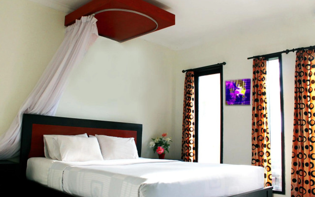 Aman Gati Hotel Lakey