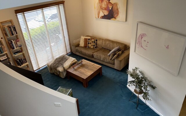 315 West St Kilda 3 Bedroom House