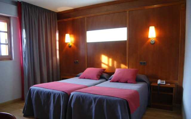 Hotel Mozarbez Salamanca