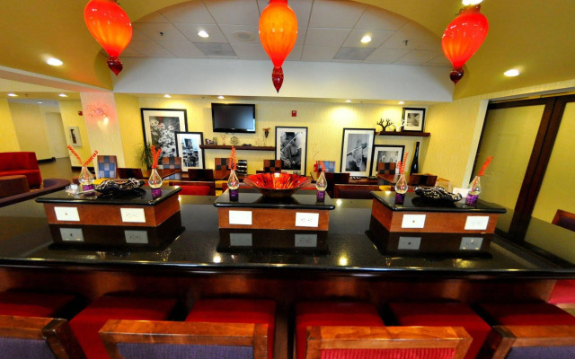 Hampton Inn Richmond Airport